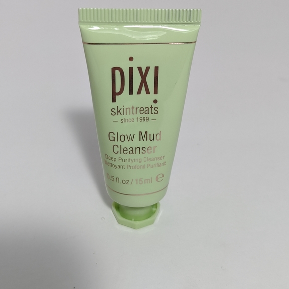 10 Piece Skin Cleanser and Mask Bundle - Picture 5 of 10